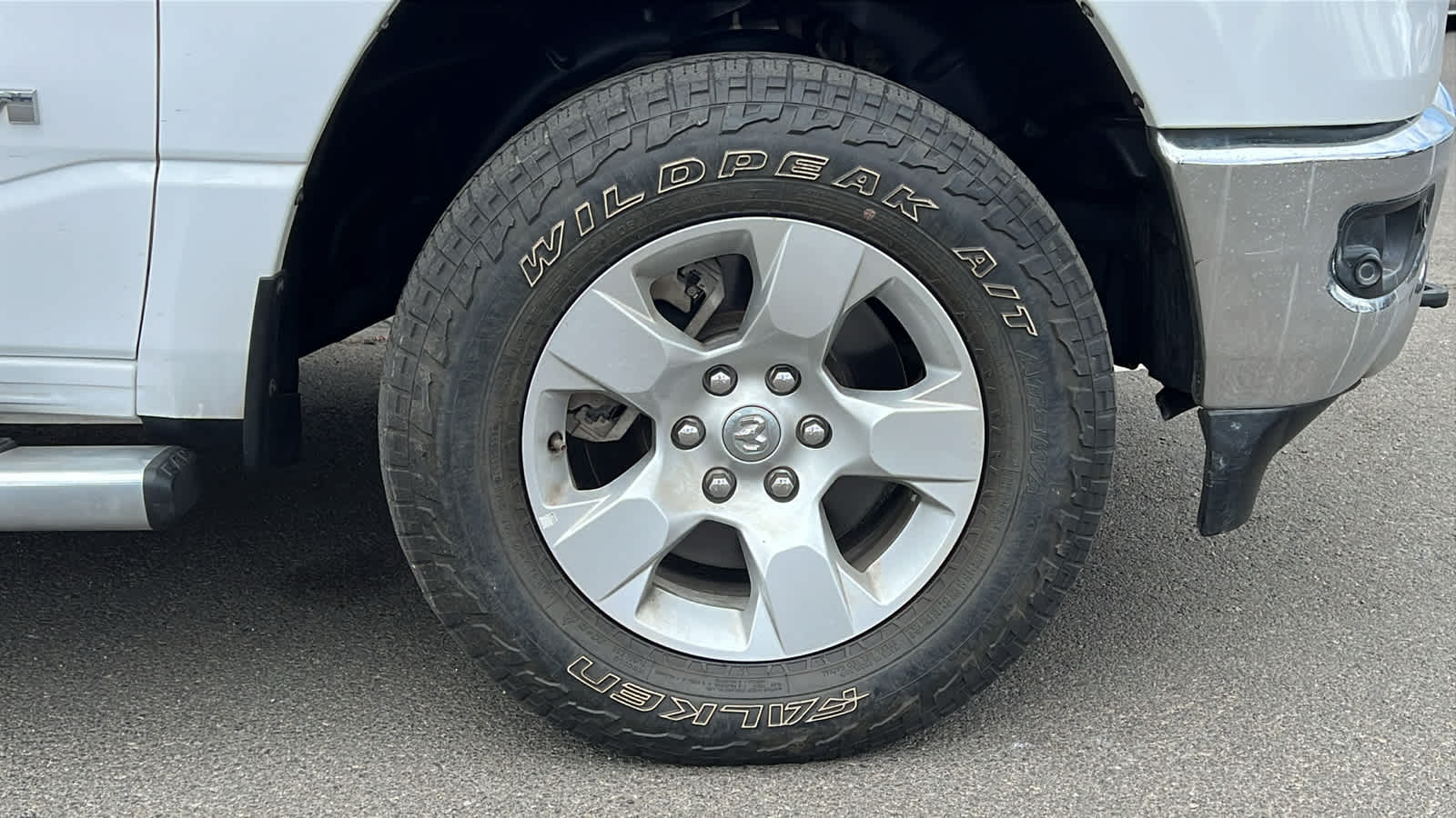 2023 Ram 1500 Big Horn photo 4