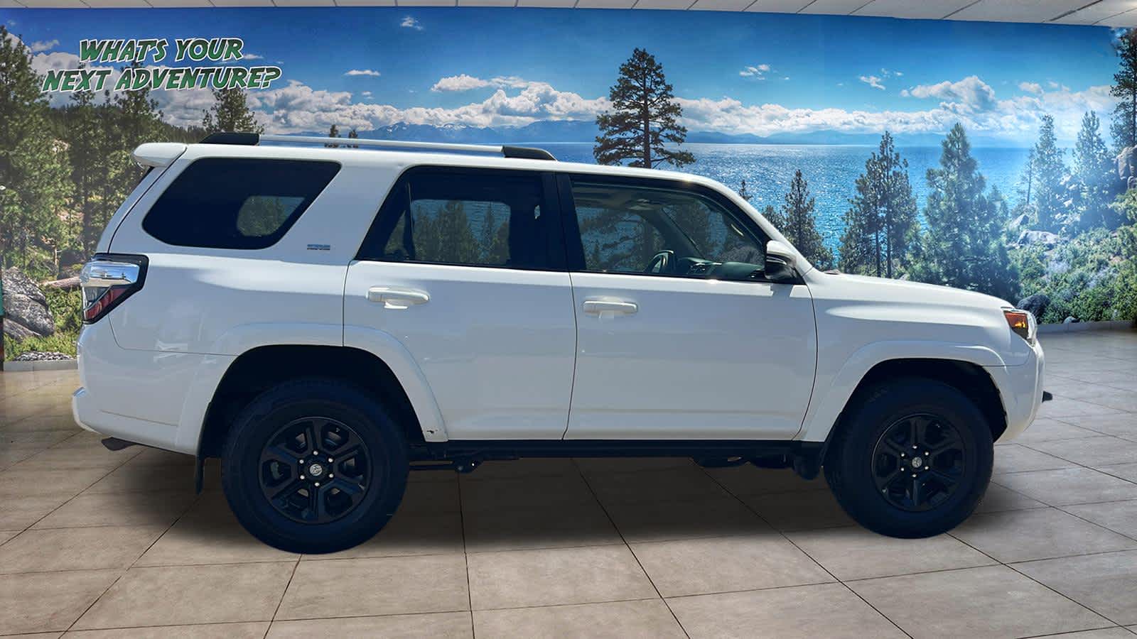 Thumbnail: 2019 Toyota 4Runner - 4
