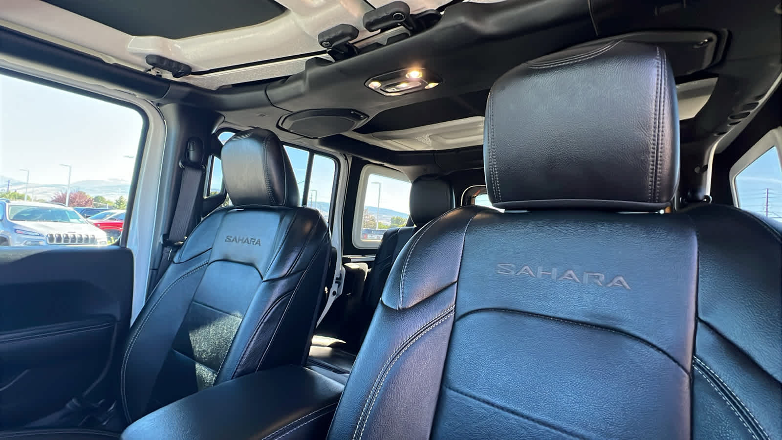 Thumbnail: 2023 Jeep Wrangler - 10