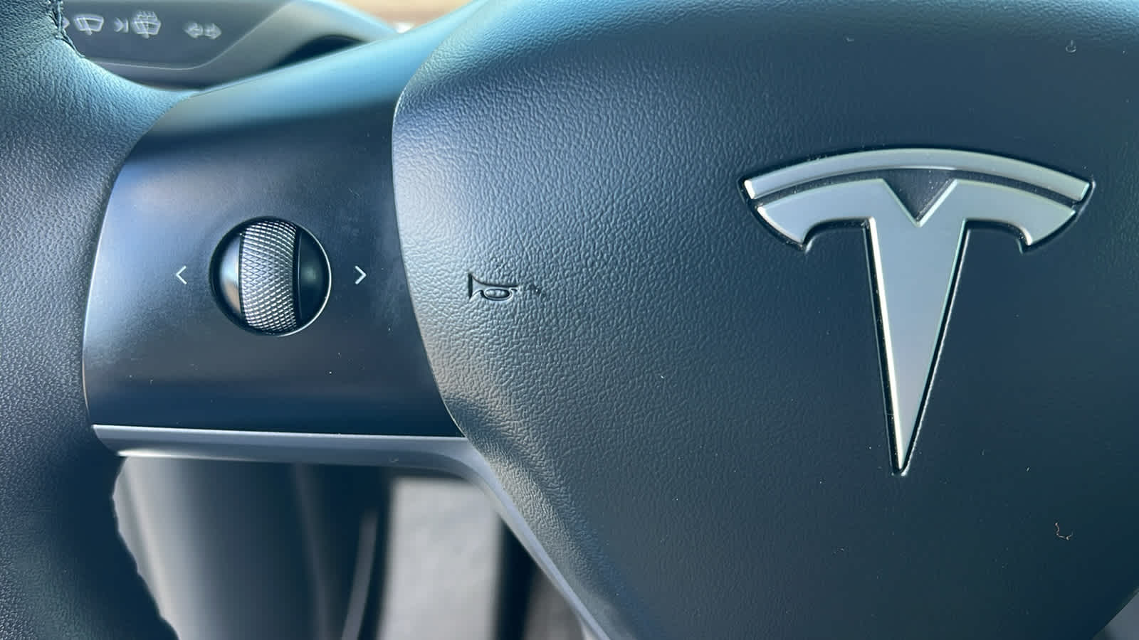 Thumbnail: 2023 Tesla Model Y - 18