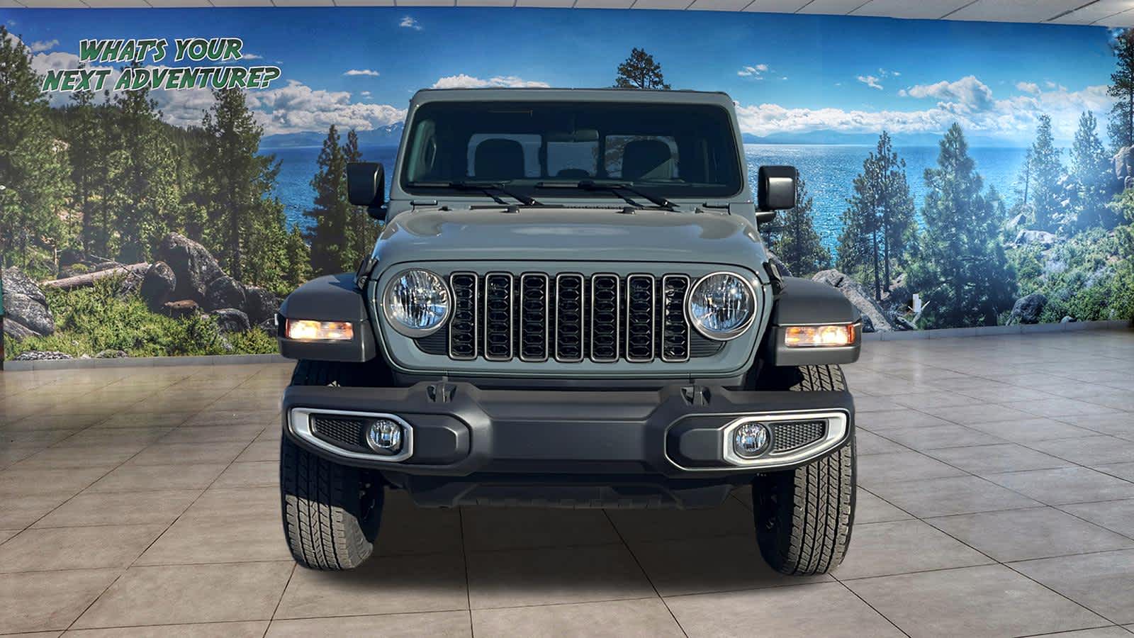 Thumbnail: 2026 Jeep Gladiator - 2