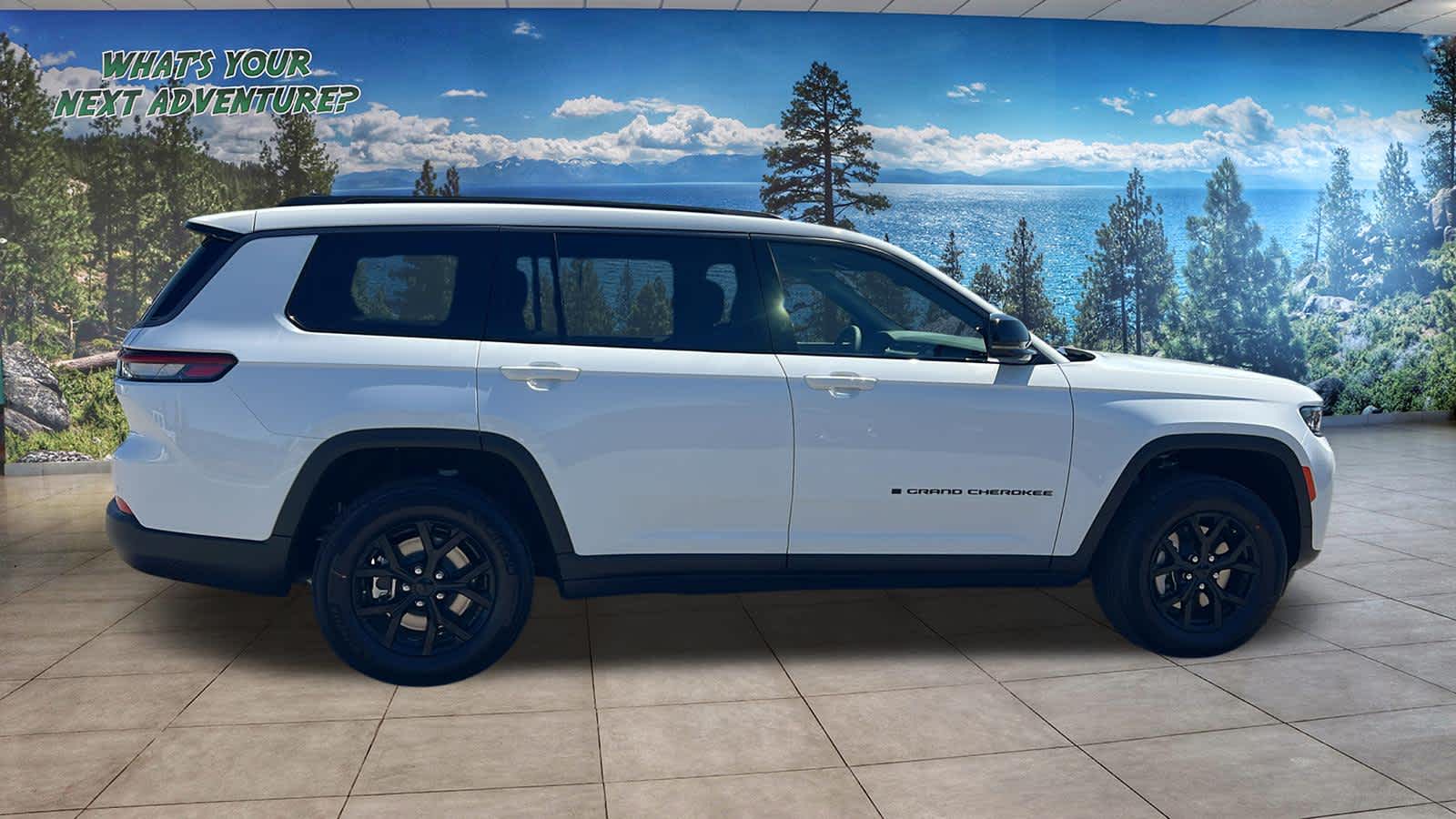 Thumbnail: 2026 Jeep Grand Cherokee L - 4