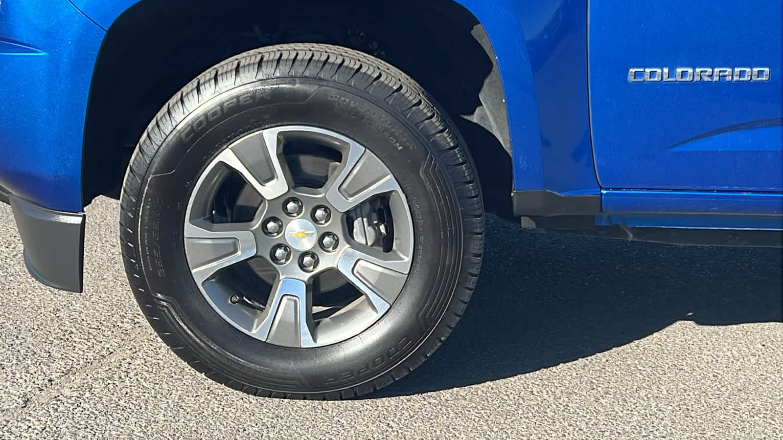 Thumbnail: 2019 Chevrolet Colorado - 9