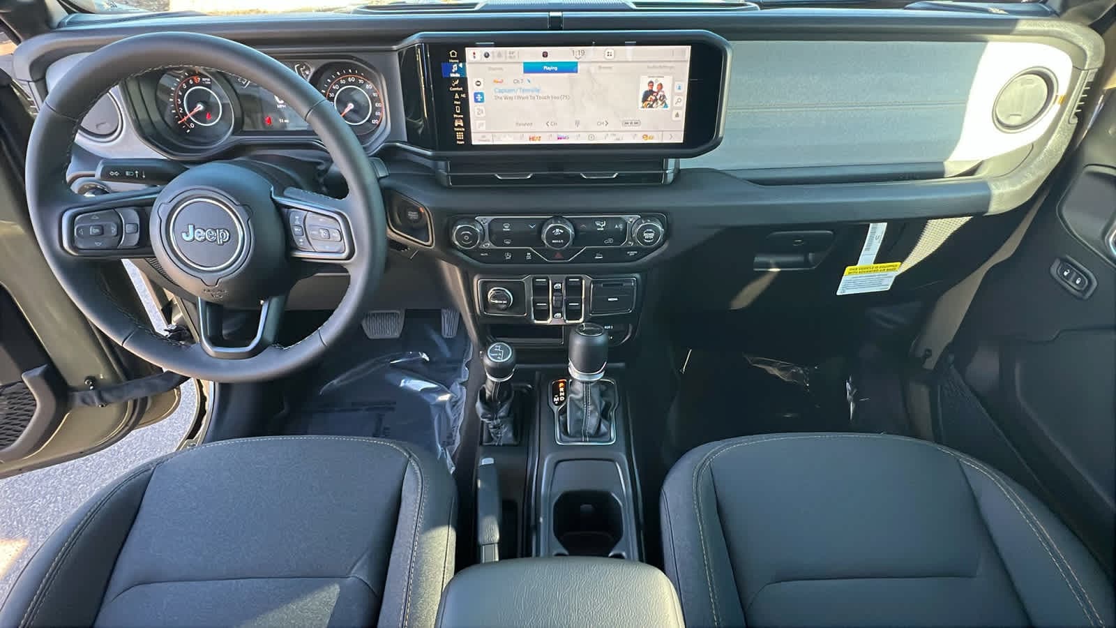 Thumbnail: 2026 Jeep Gladiator - 26