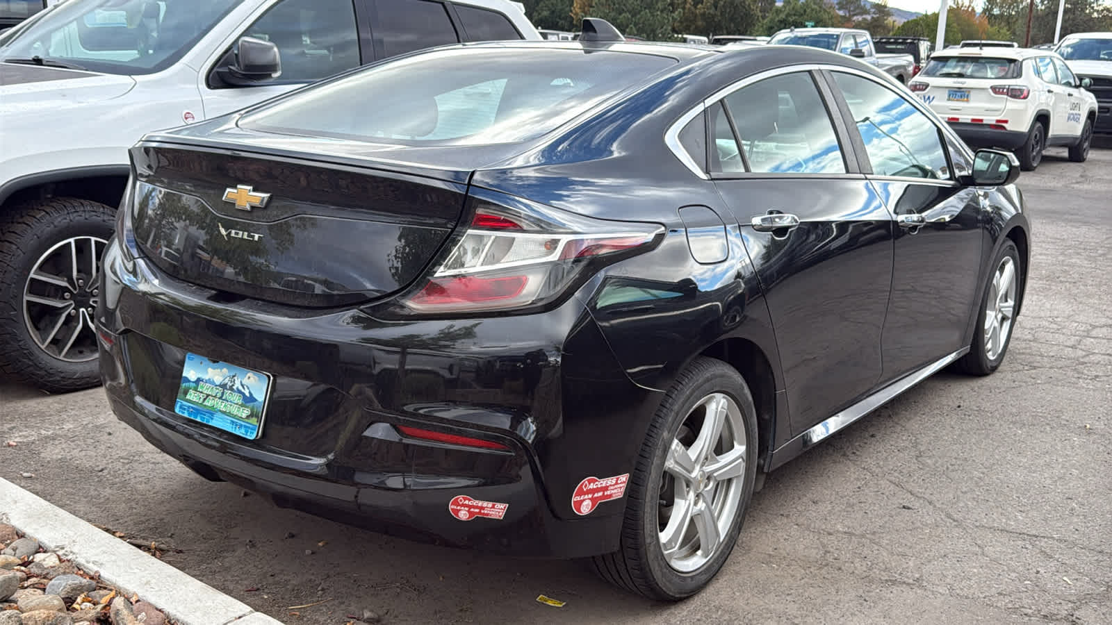 Thumbnail: 2018 Chevrolet Volt - 7