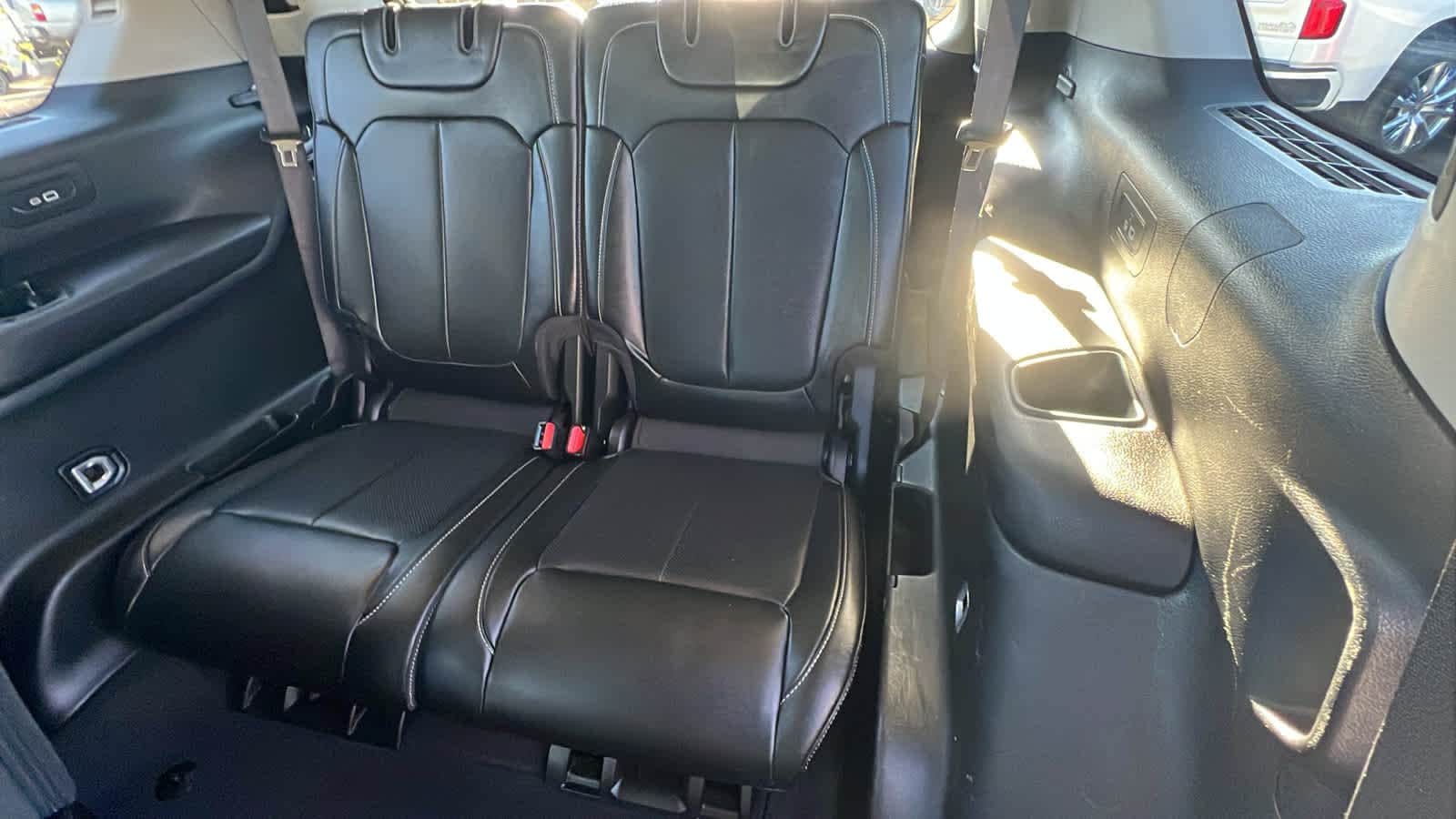 Thumbnail: 2023 Jeep Grand Cherokee - 31