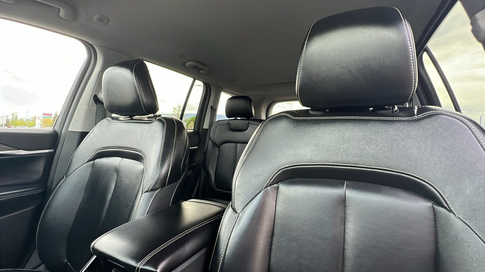 Thumbnail: 2023 Jeep Grand Cherokee - 11