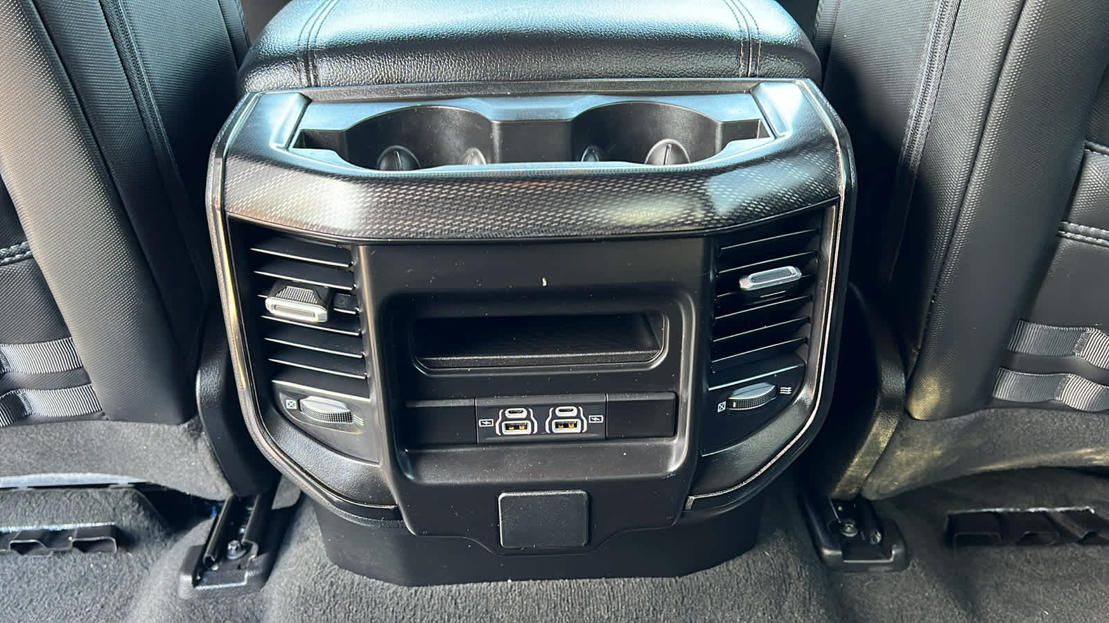 Thumbnail: 2023 RAM 1500 - 25