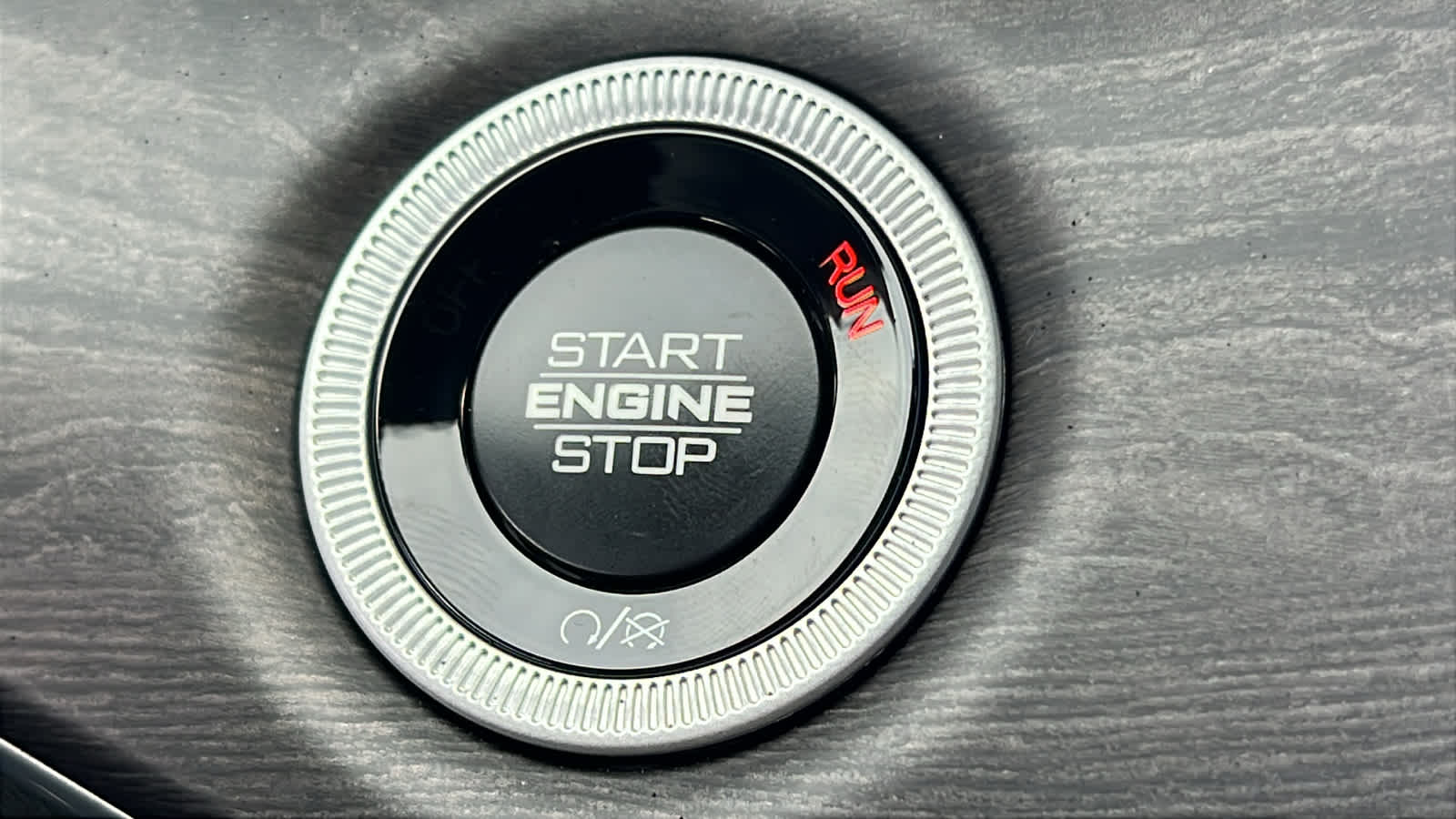 Thumbnail: 2025 Jeep Grand Cherokee - 17