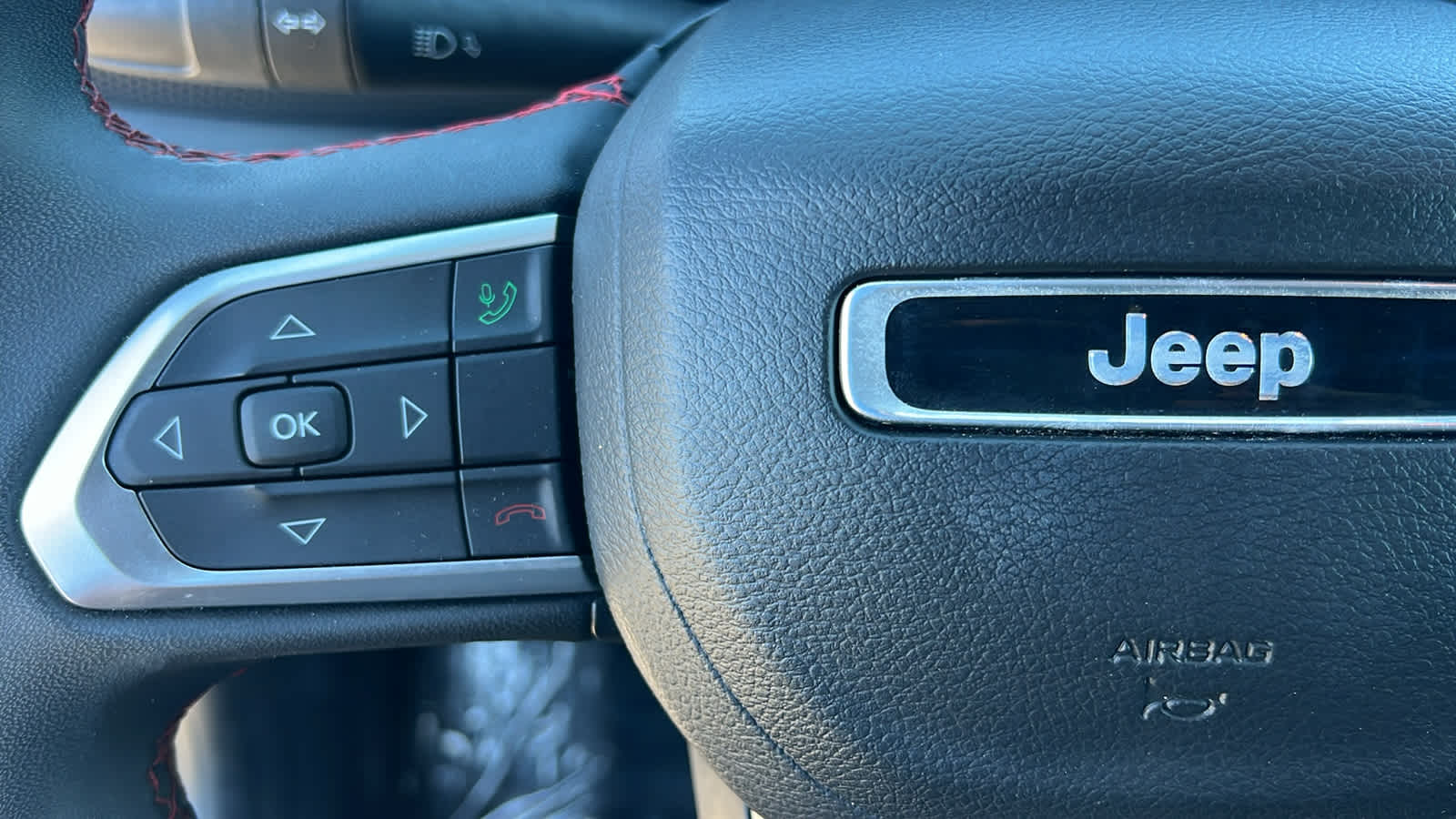 Thumbnail: 2023 Jeep Compass - 19