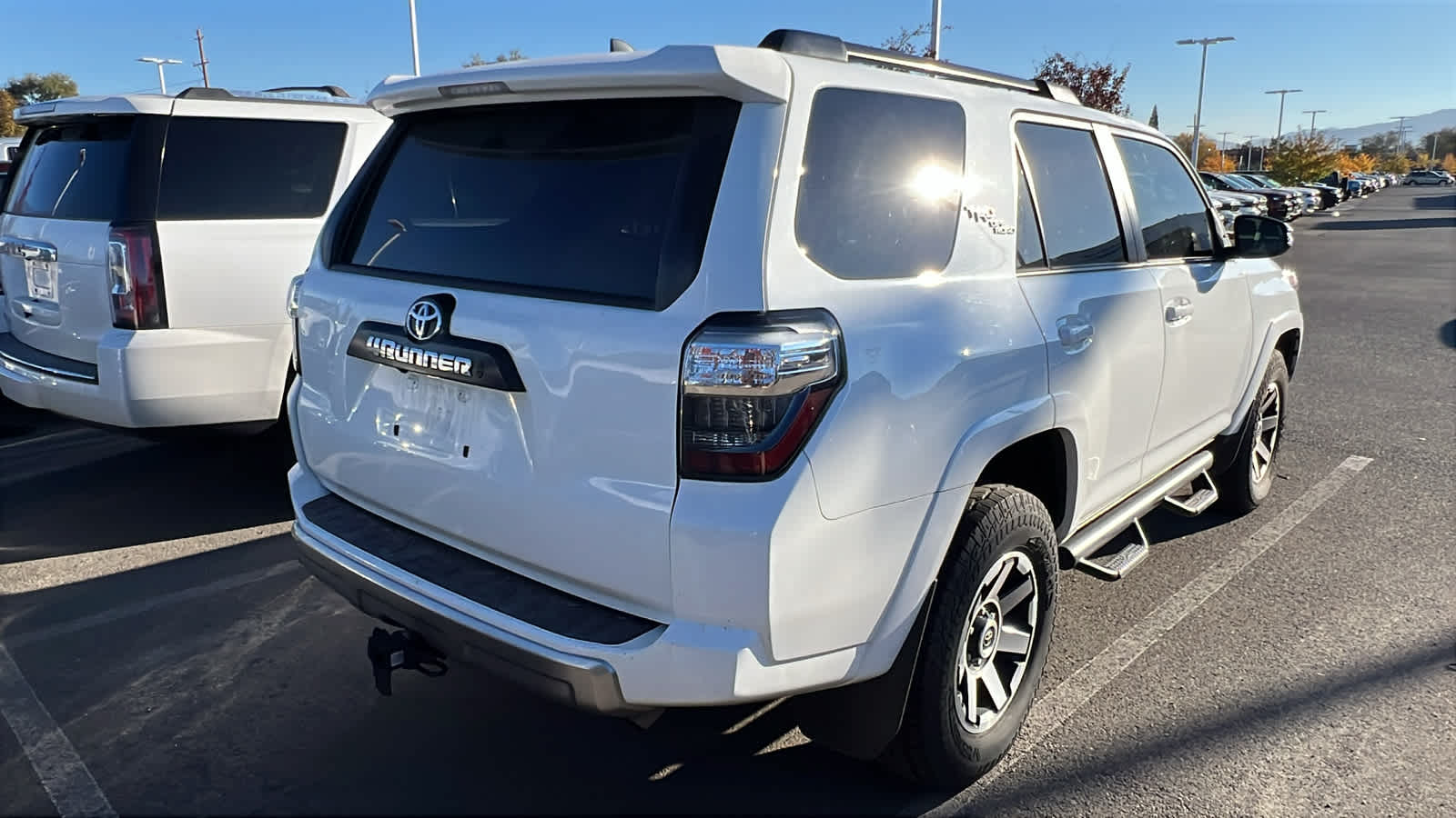 Thumbnail: 2020 Toyota 4Runner - 8