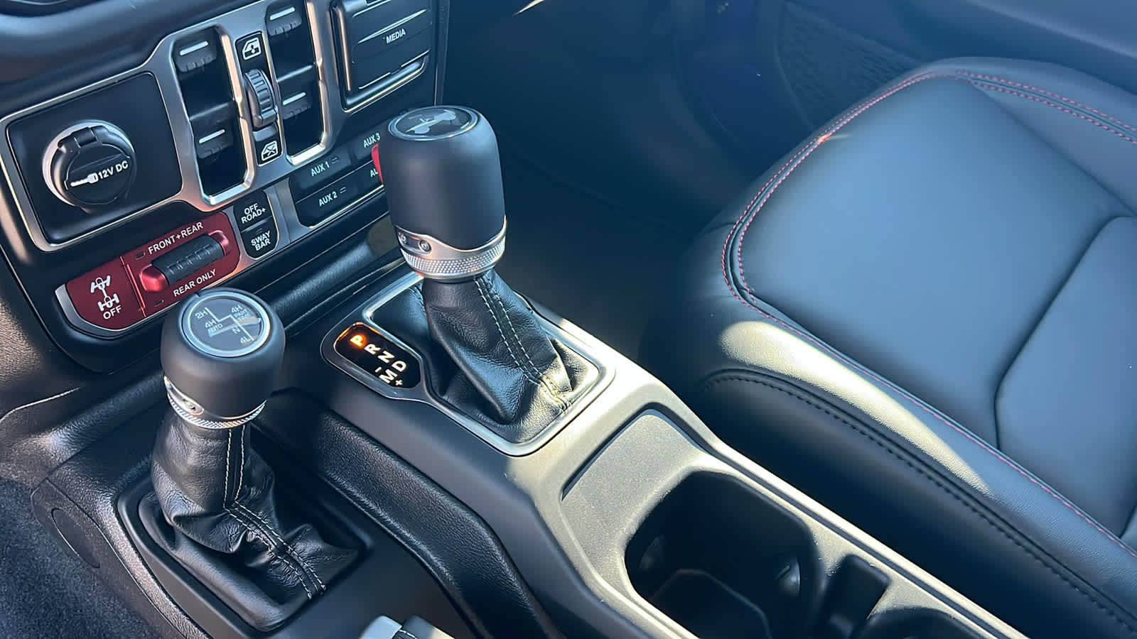 Thumbnail: 2026 Jeep Wrangler - 13