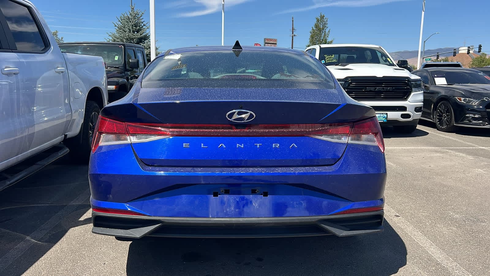 Thumbnail: 2023 Hyundai Elantra - 6