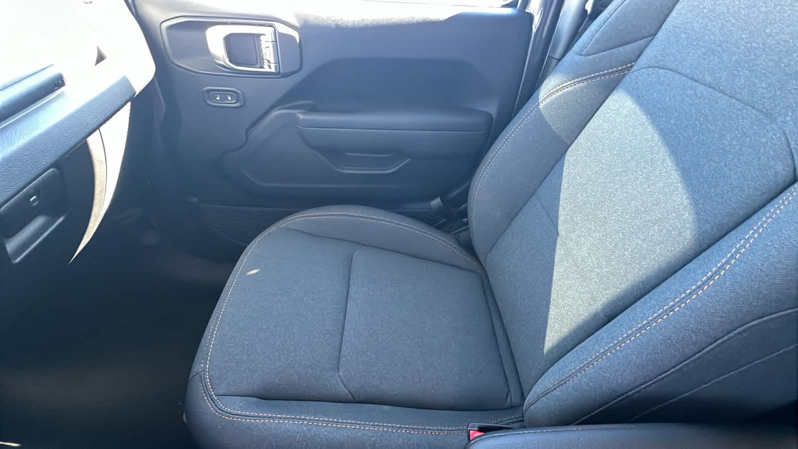 Thumbnail: 2026 Jeep Wrangler - 12