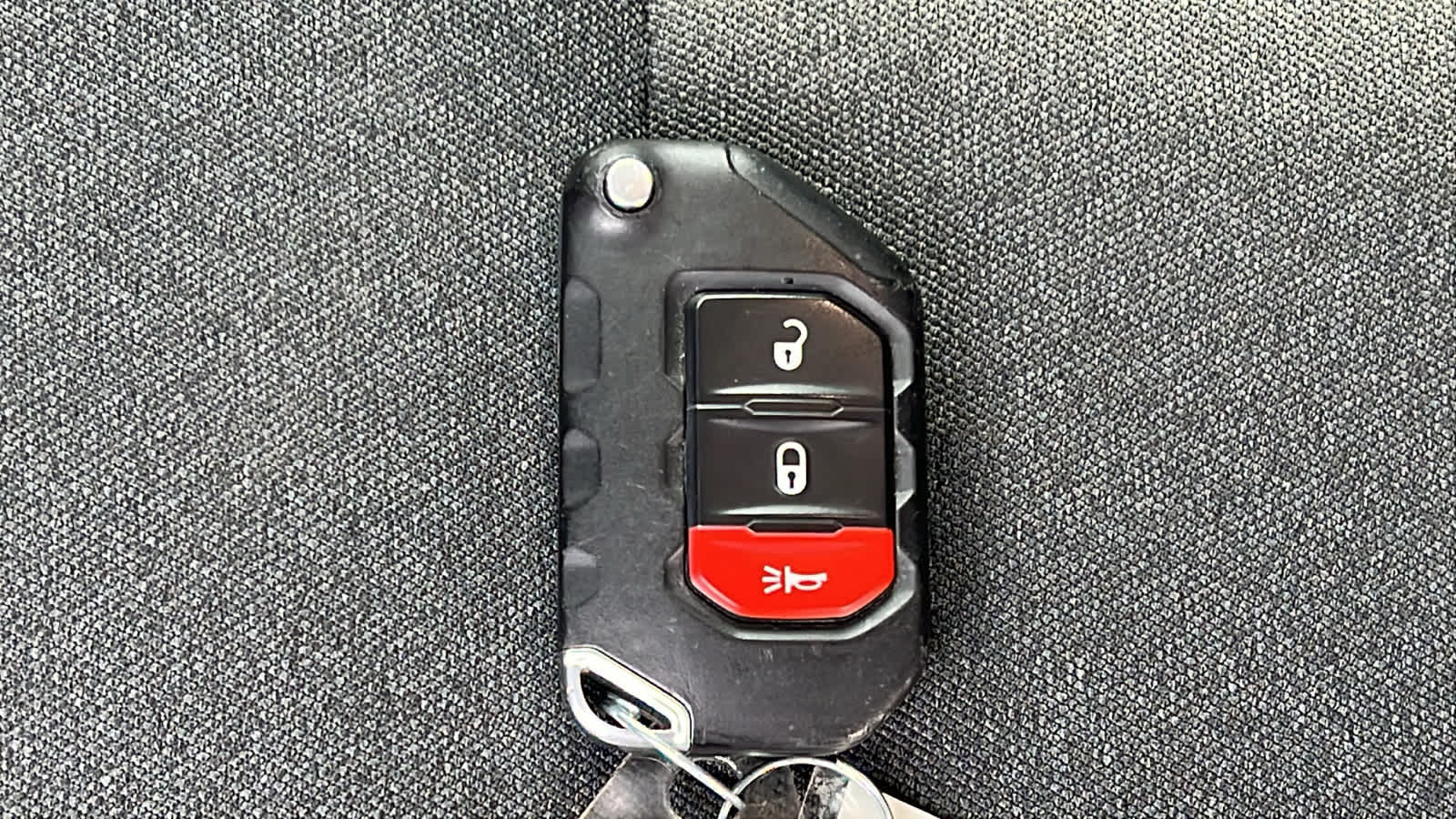 Thumbnail: 2024 Jeep Wrangler - 29