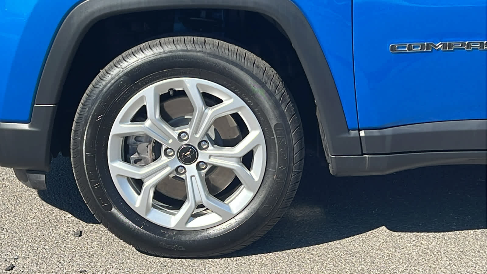 Thumbnail: 2025 Jeep Compass - 9