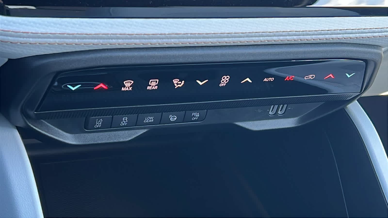 Thumbnail: 2026 Jeep Cherokee - 14