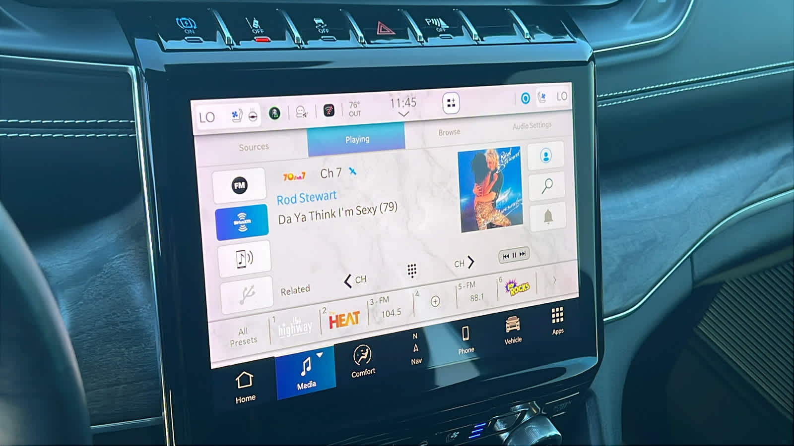 Thumbnail: 2023 Jeep Grand Cherokee - 15