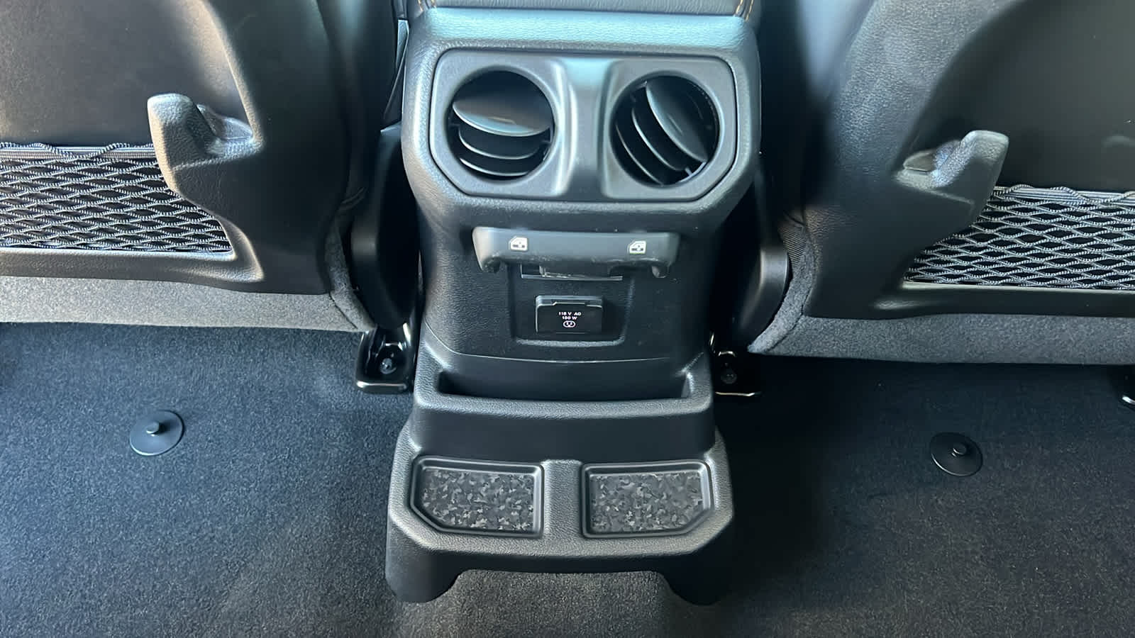 Thumbnail: 2026 Jeep Wrangler - 25