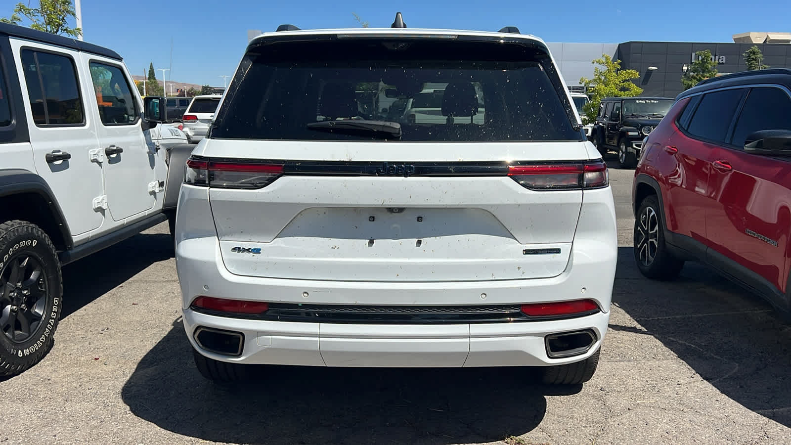 Thumbnail: 2023 Jeep Grand Cherokee - 6