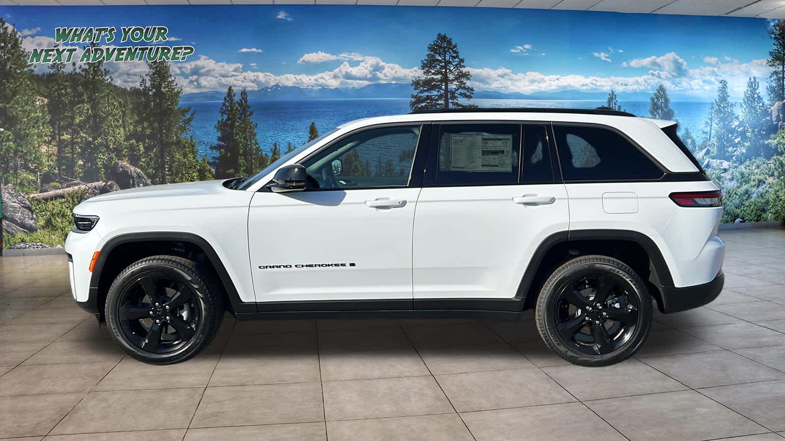 Thumbnail: 2026 Jeep Grand Cherokee - 8
