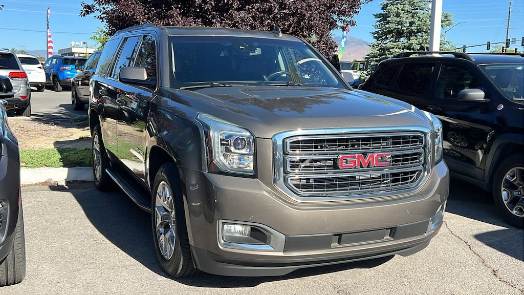 Used 2016 GMC Yukon SLT SUV