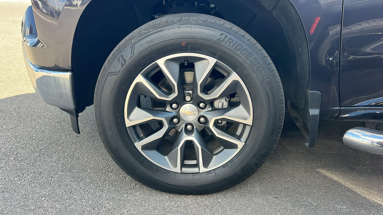 Thumbnail: 2022 Chevrolet Silverado 1500 - 9