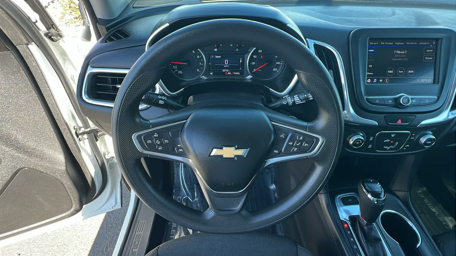 Thumbnail: 2020 Chevrolet Equinox - 18