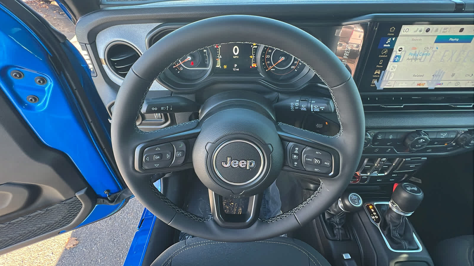 Thumbnail: 2026 Jeep Wrangler - 18