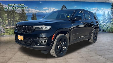 2023 Jeep Grand Cherokee Altitude SUV