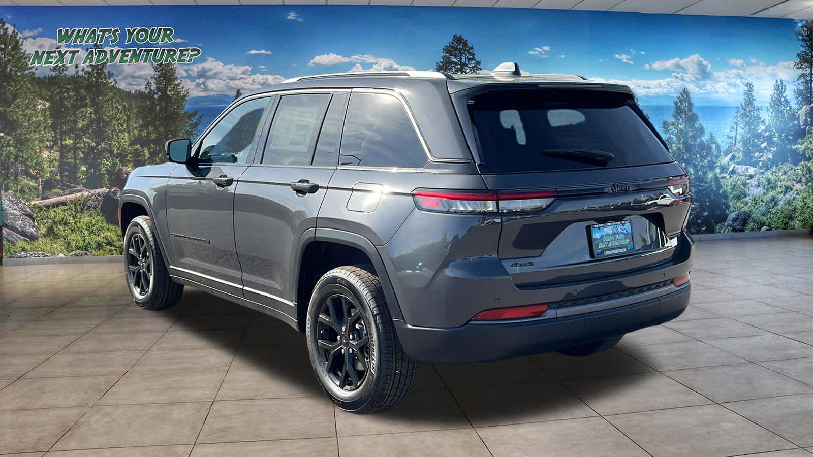 Thumbnail: 2026 Jeep Grand Cherokee - 7