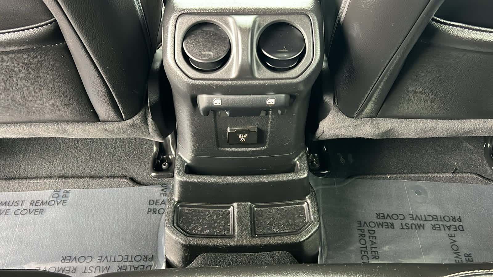 Thumbnail: 2022 Jeep Wrangler - 25
