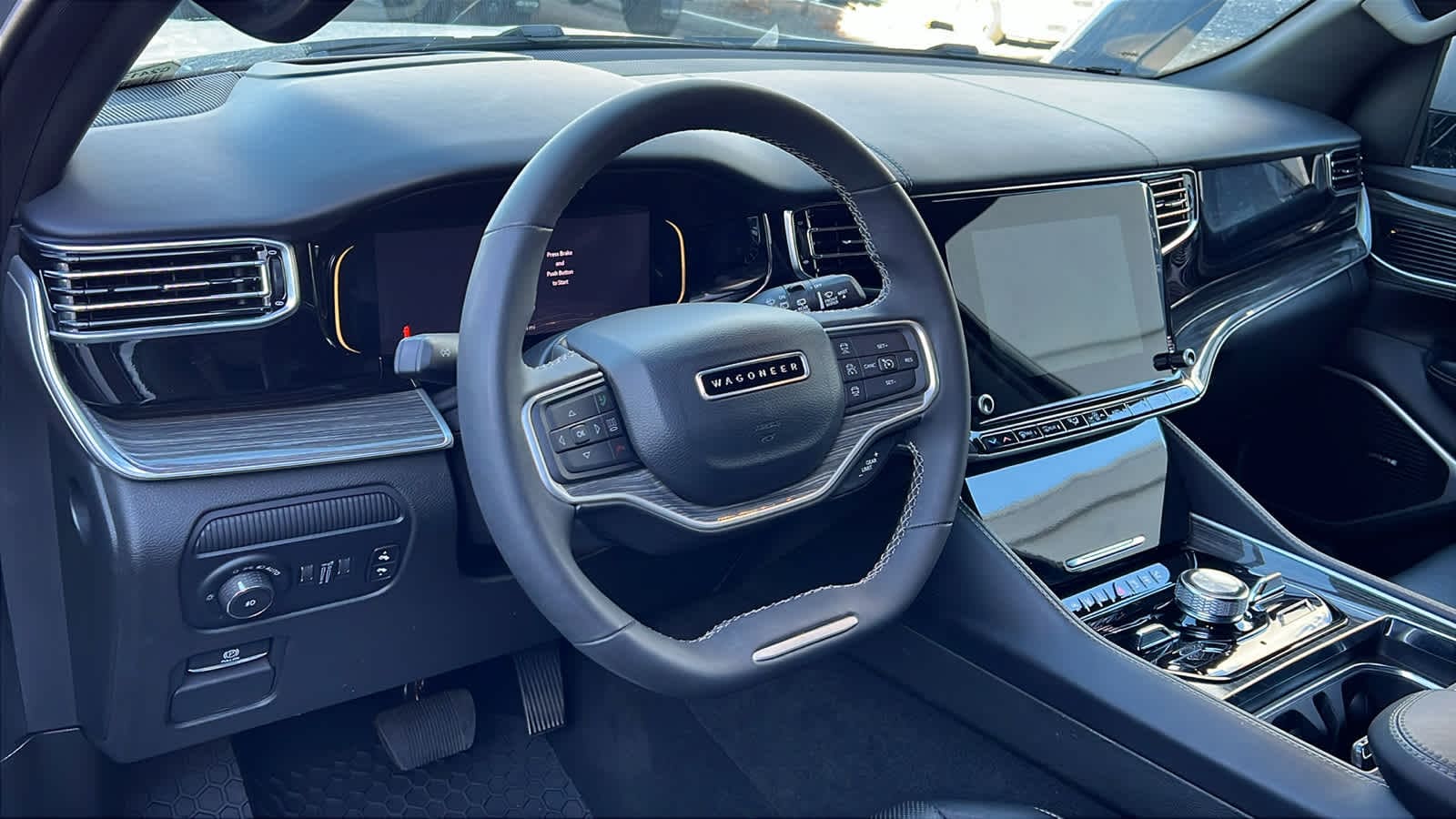 Thumbnail: 2022 Jeep Wagoneer - 6