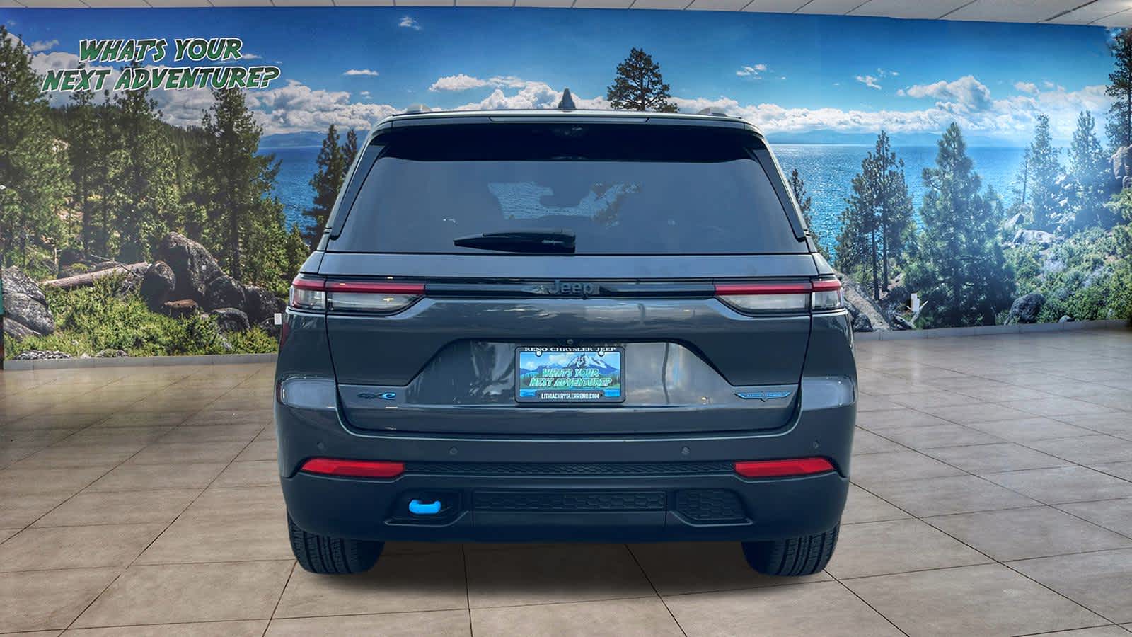 Thumbnail: 2022 Jeep Grand Cherokee - 6