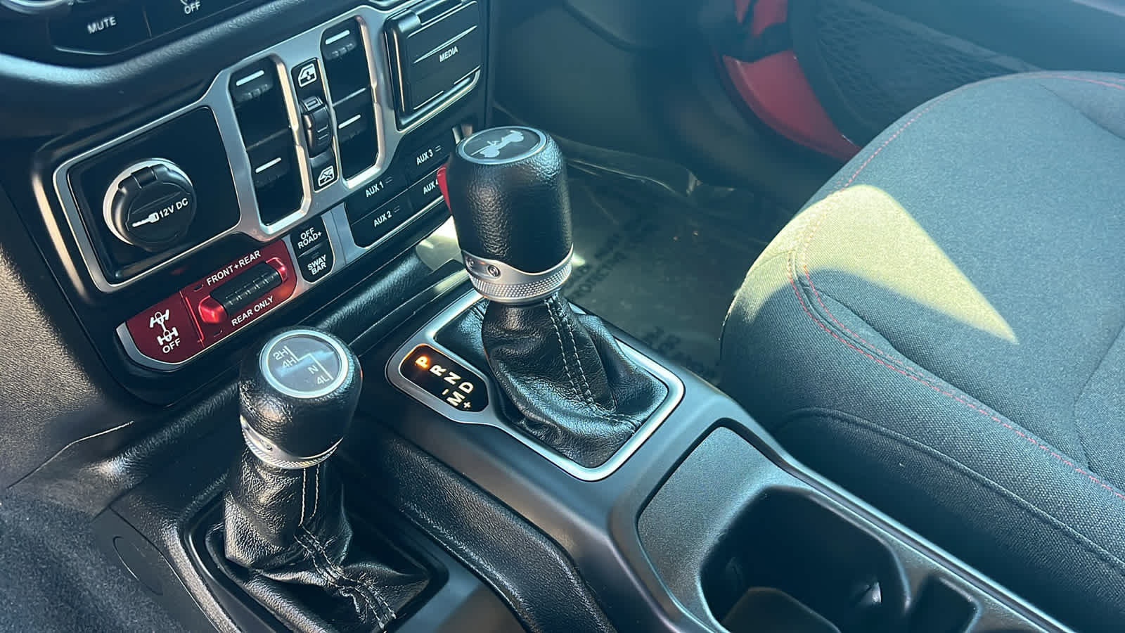 Thumbnail: 2024 Jeep Wrangler - 13