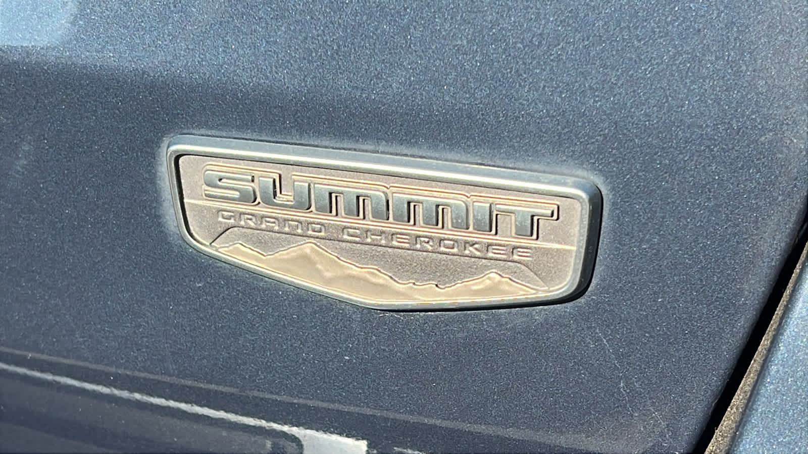 Thumbnail: 2020 Jeep Grand Cherokee - 6