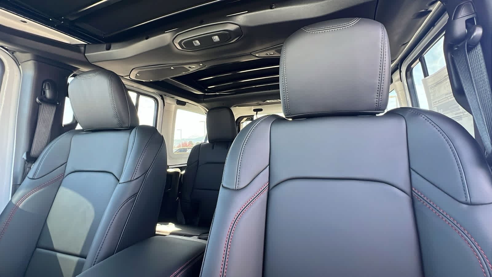 Thumbnail: 2026 Jeep Wrangler - 11