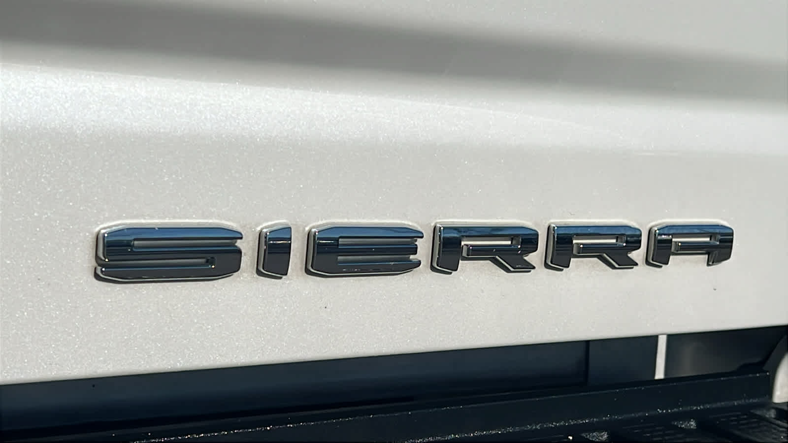 Thumbnail: 2022 GMC Sierra 2500 - 28