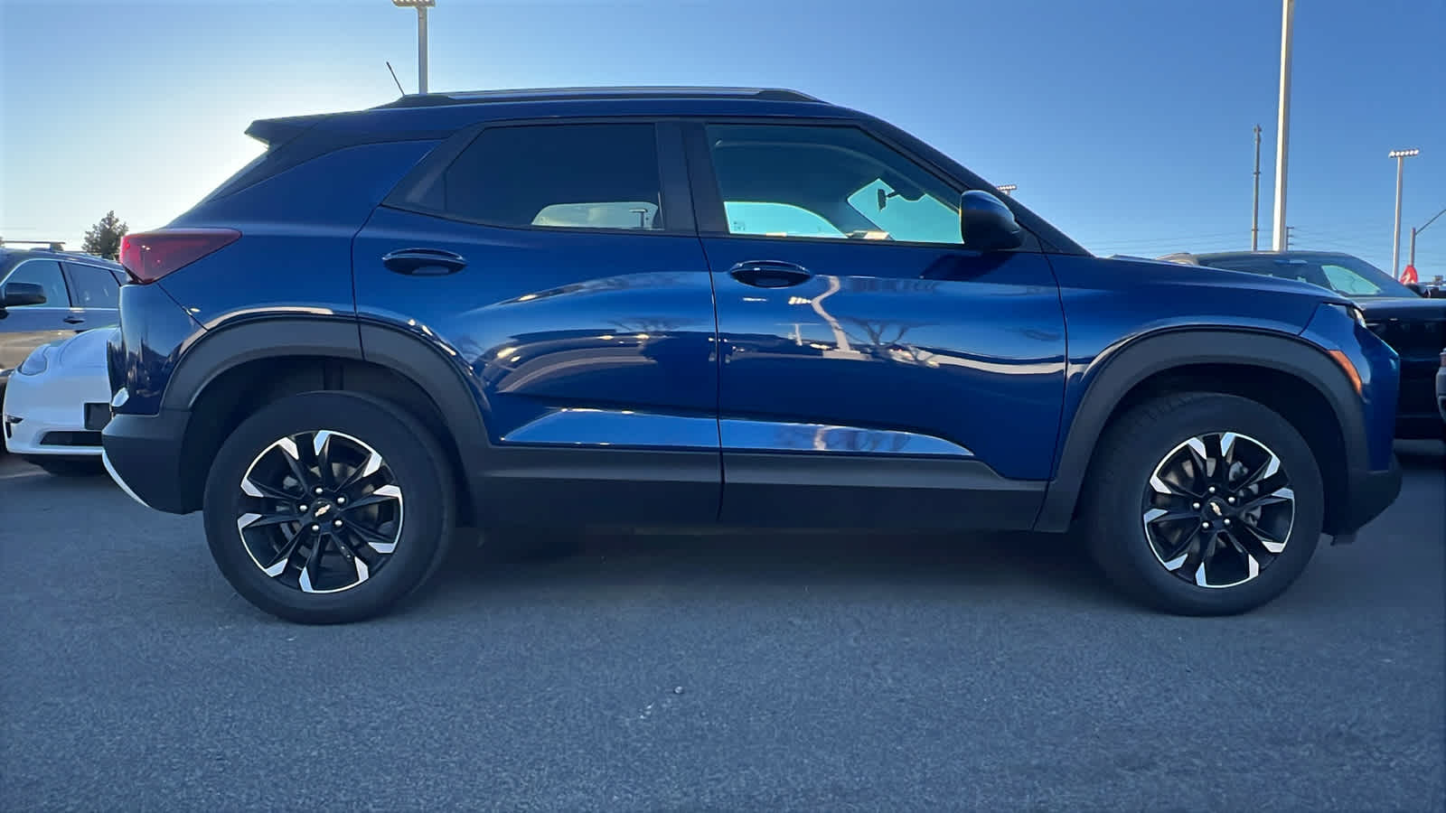 Thumbnail: 2022 Chevrolet TrailBlazer - 4