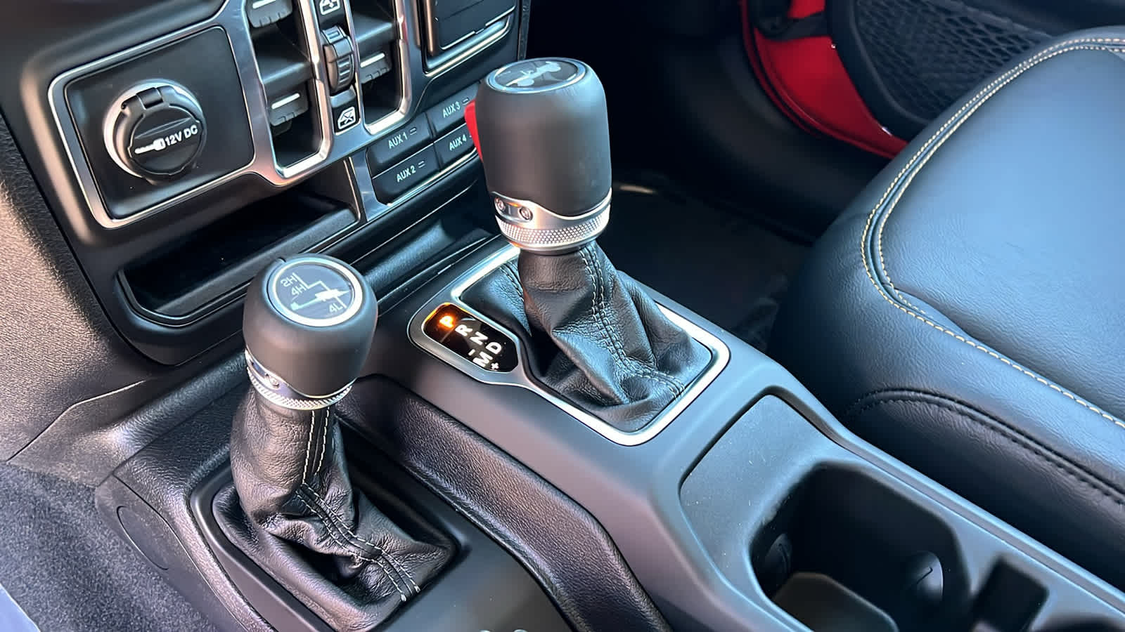 Thumbnail: 2026 Jeep Wrangler - 13