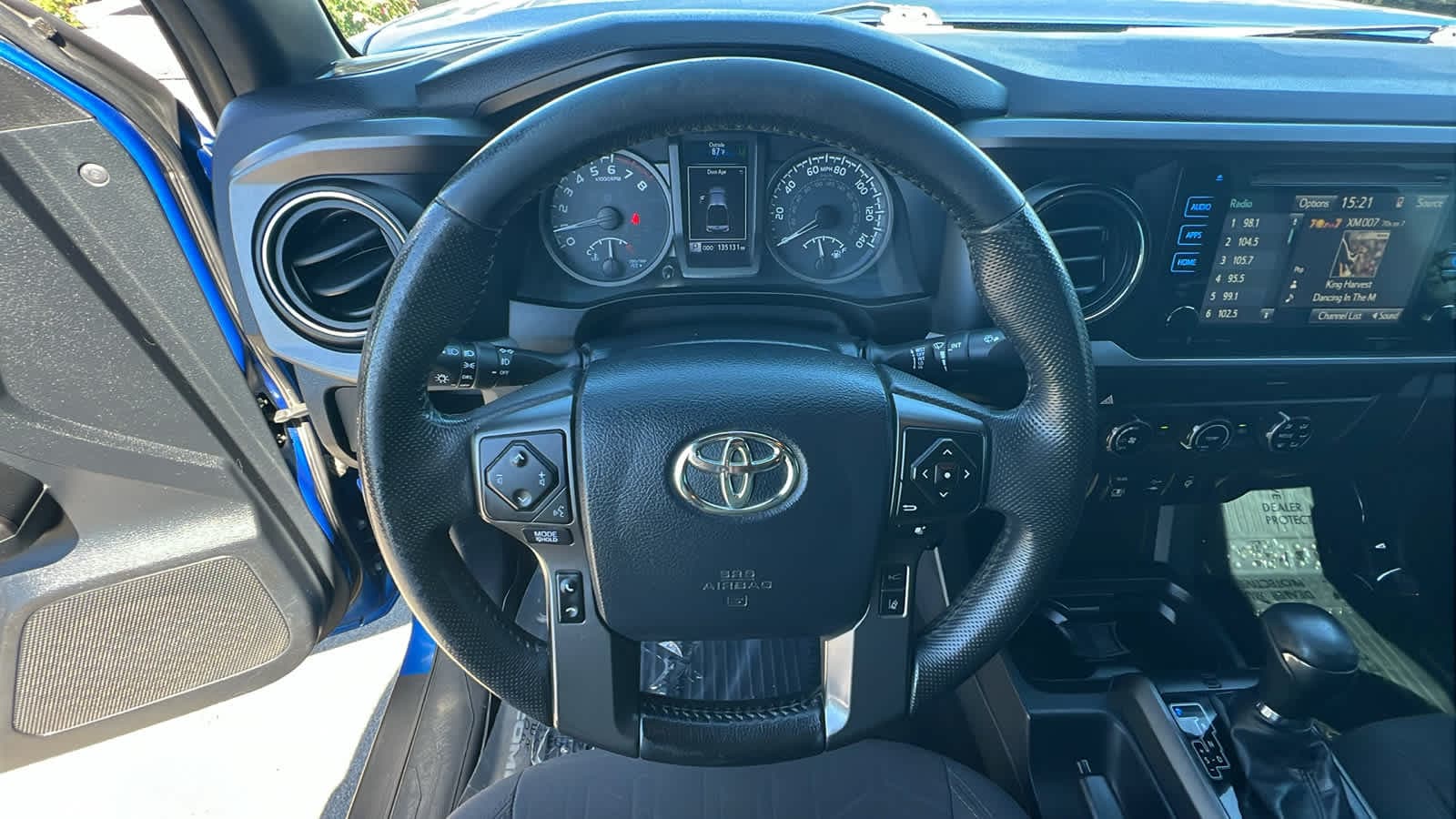 Thumbnail: 2018 Toyota Tacoma - 17