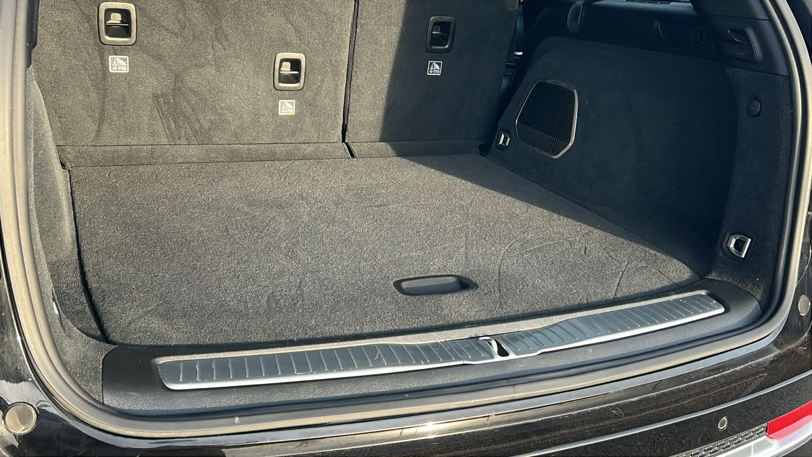 Thumbnail: 2022 Jeep Grand Cherokee - 27