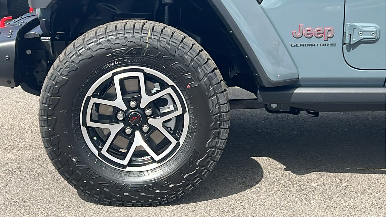 Thumbnail: 2025 Jeep Gladiator - 9