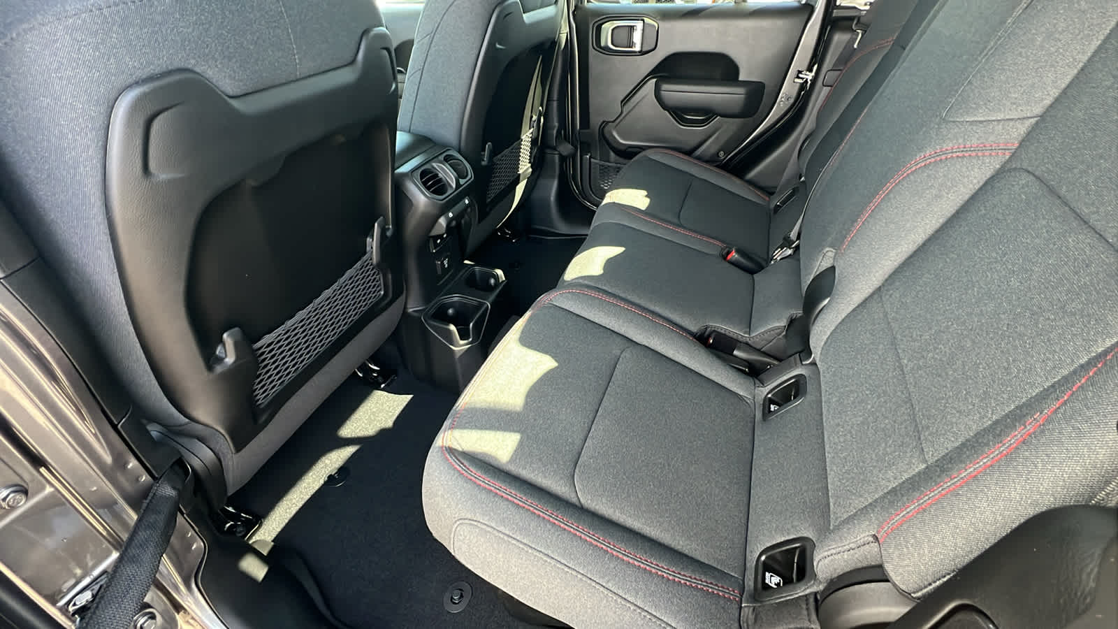 Thumbnail: 2026 Jeep Gladiator - 24