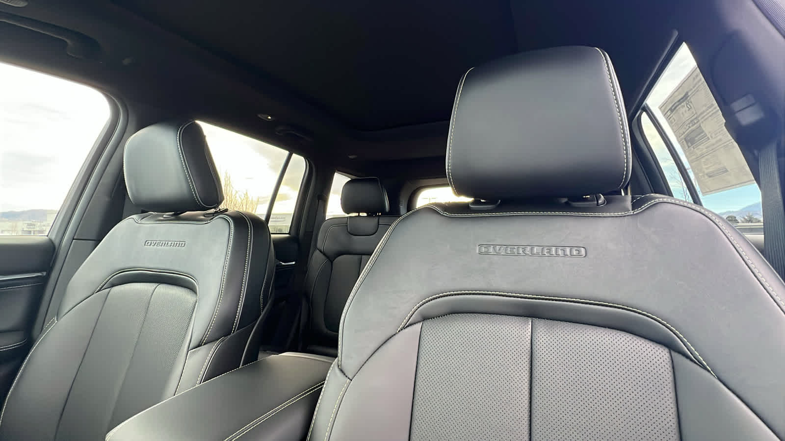 Thumbnail: 2025 Jeep Grand Cherokee - 11