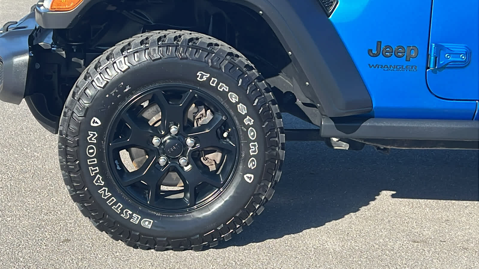 Thumbnail: 2022 Jeep Wrangler - 9