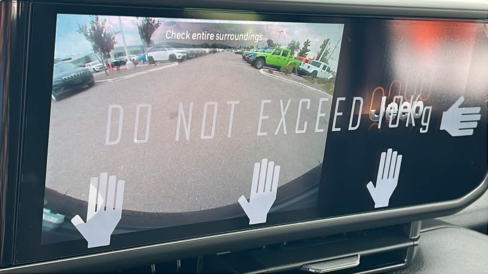 Thumbnail: 2025 Jeep Wrangler - 16