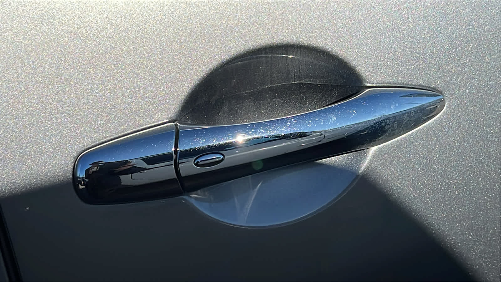 Thumbnail: 2017 Nissan Armada - 4