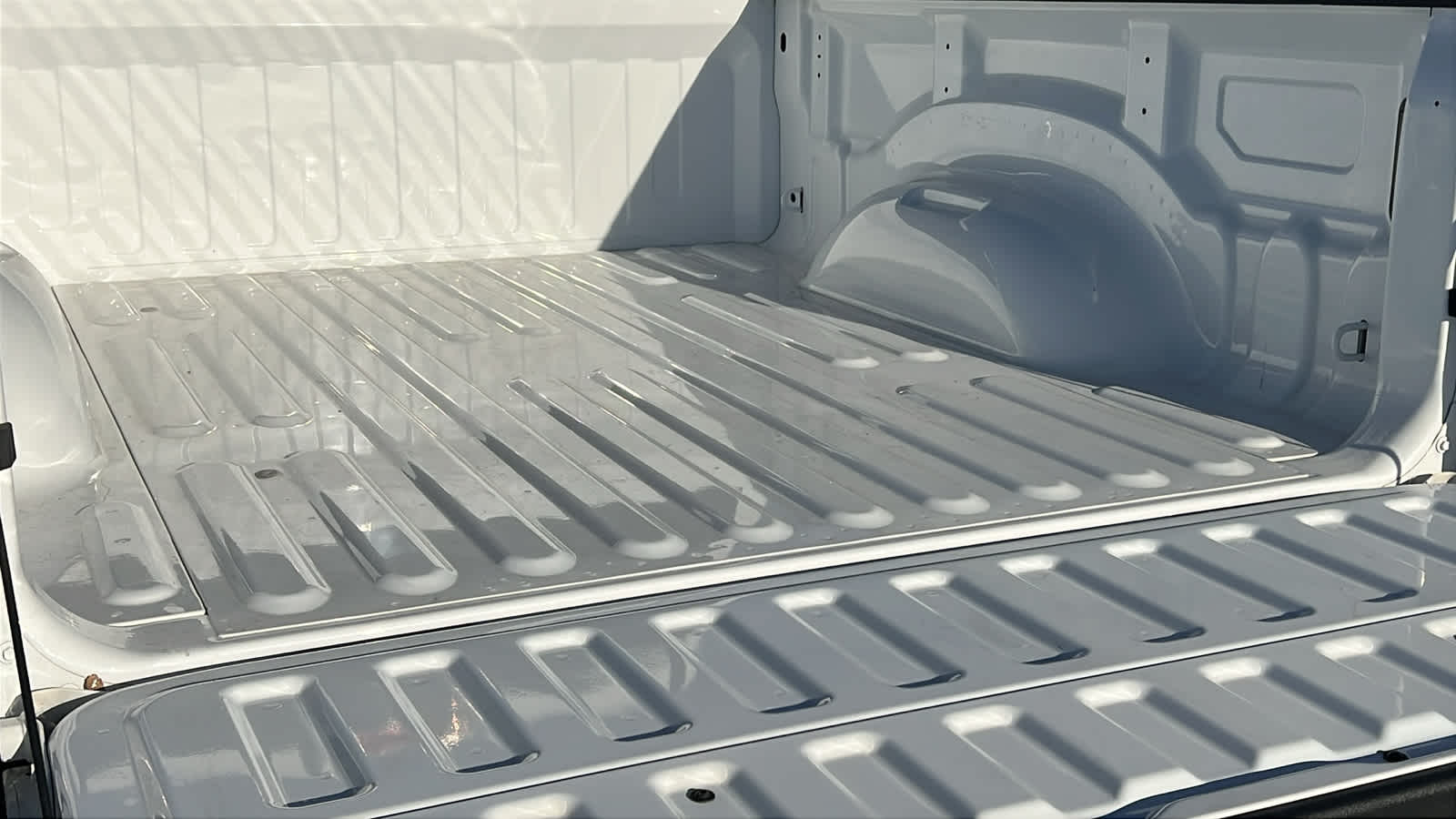 Thumbnail: 2023 RAM 1500 - 27