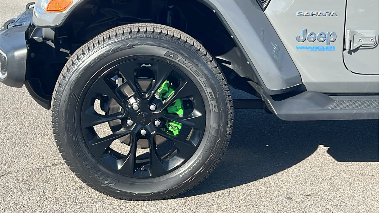 Thumbnail: 2021 Jeep Wrangler - 9